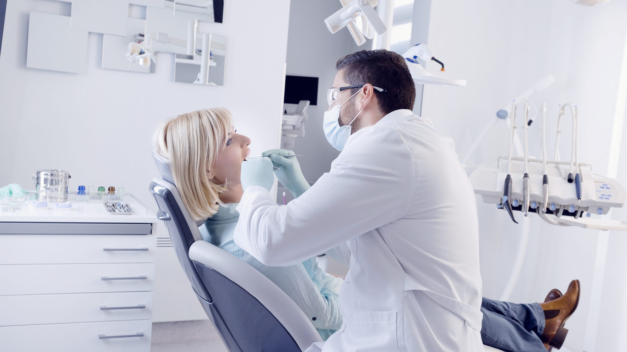 Dentist in Gary, IN